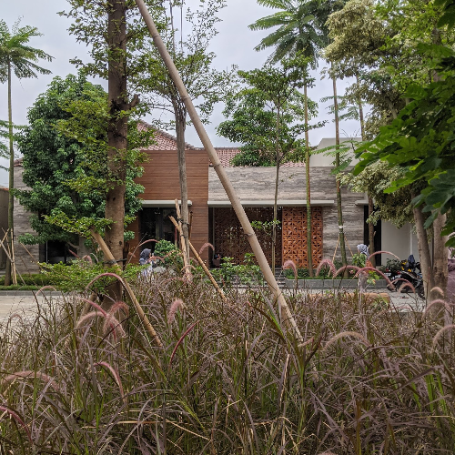 https://www.bestudio-id.com/rb-house